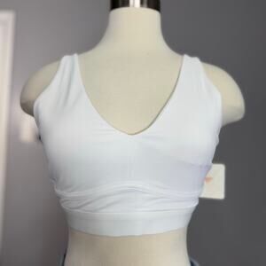 Fabletics All Day Everyday Sports Bra, White, S